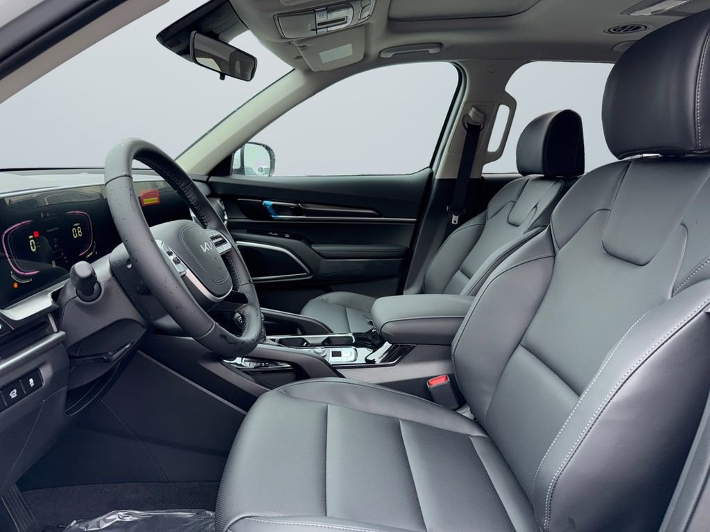 New 2025 Kia Telluride S image 9
