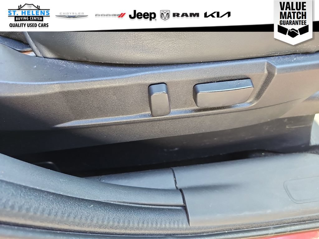 Used 2019 Mitsubishi Outlander ES AWD/4WD image 25