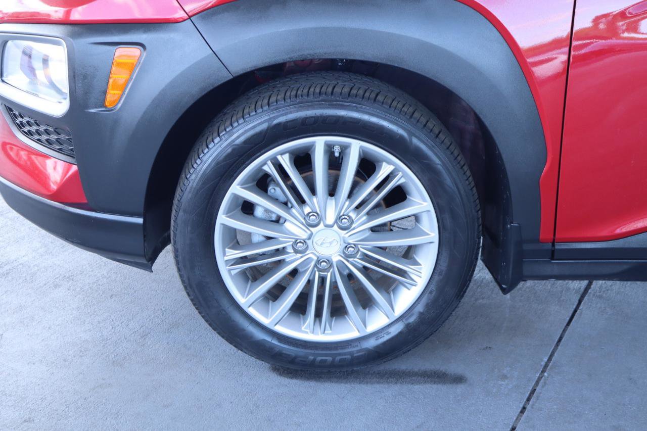Used 2018 Hyundai Kona SEL FWD image 12