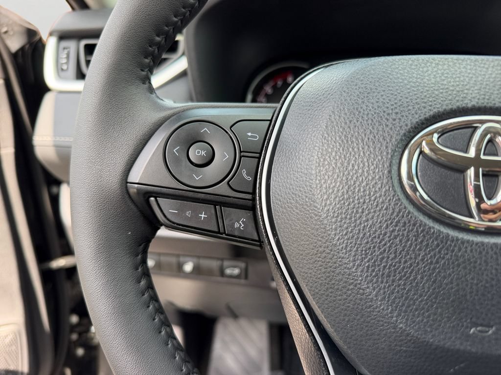 Certified 2025 Toyota RAV4 XLE Premium AWD/4WD image 20