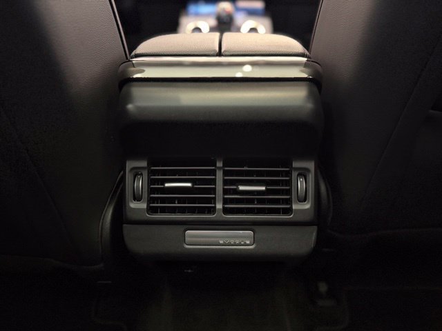 Used 2022 Land Rover Range Rover Evoque R-Dynamic S AWD/4WD image 16