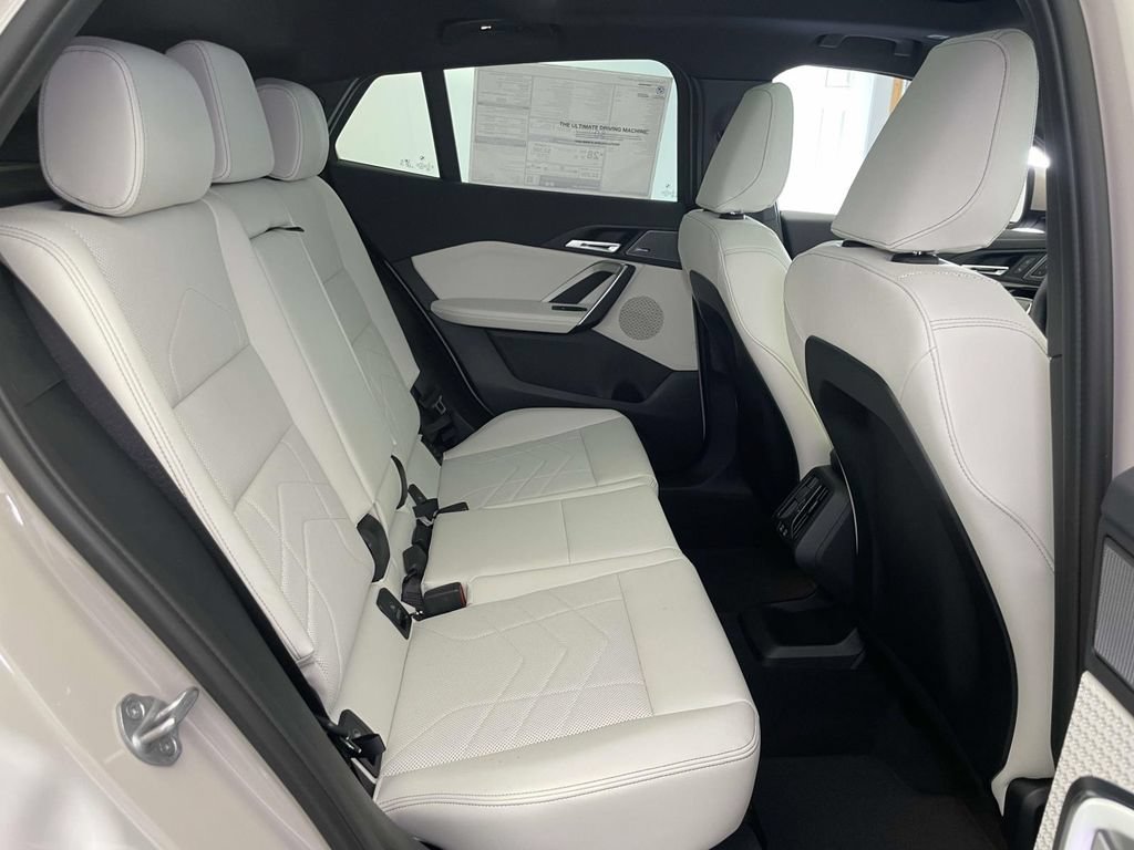 New 2026 BMW X2 xDrive28i w/ Technology Package AWD/4WD image 19