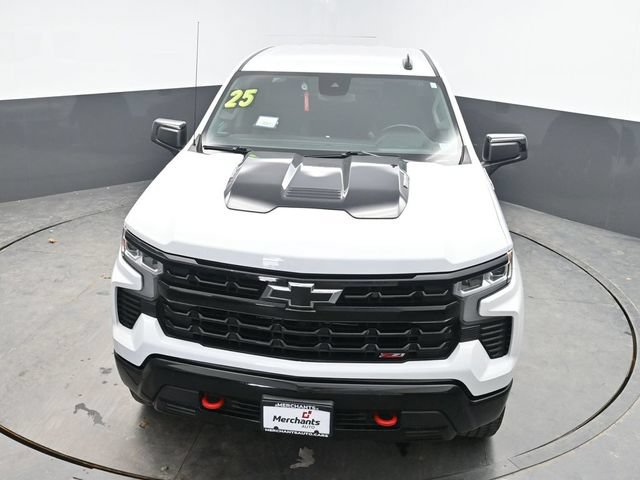 Used 2025 Chevrolet Silverado 1500 LT Trail Boss w/ Protection Package AWD/4WD image 28