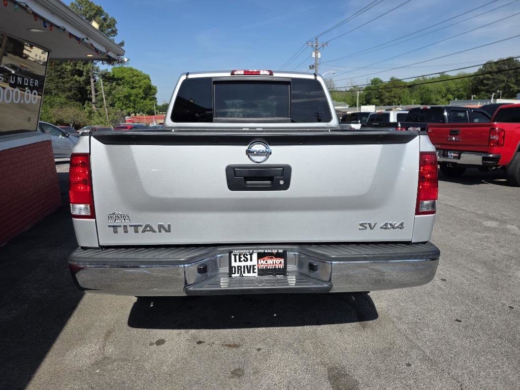 Used 2013 Nissan Titan SV AWD/4WD image 8