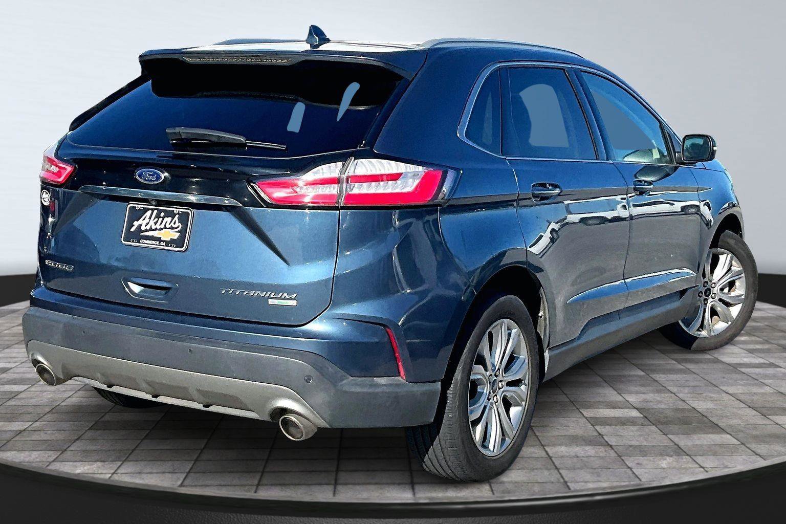 Used 2019 Ford Edge Titanium image 6
