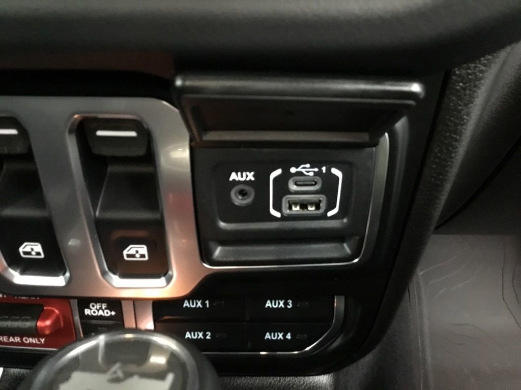 New 2026 Jeep Wrangler Sahara image 21