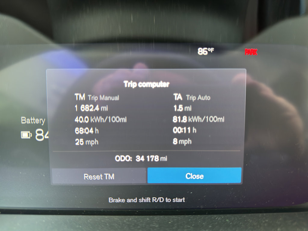 Used 2023 Volvo C40 P8 Recharge Ultimate image 15