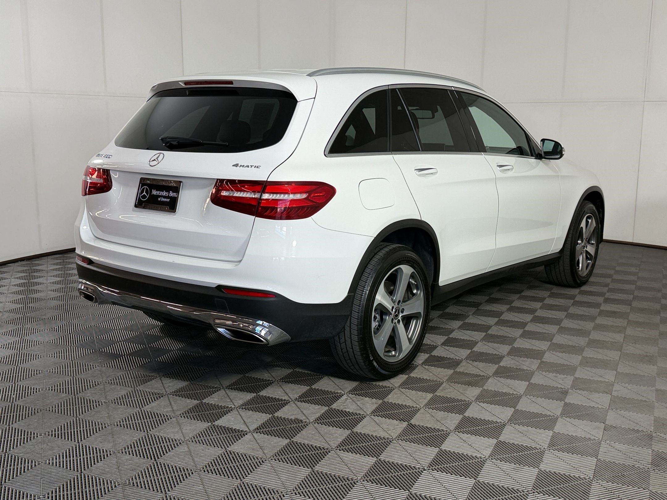 Certified 2019 Mercedes-Benz GLC 300 4MATIC image 9