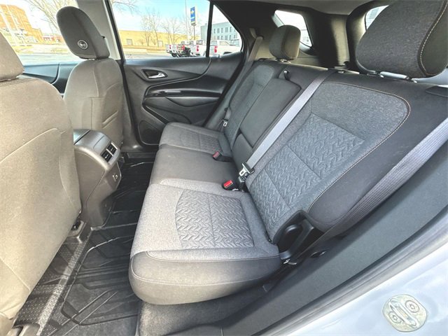 Used 2022 Chevrolet Equinox LT image 23