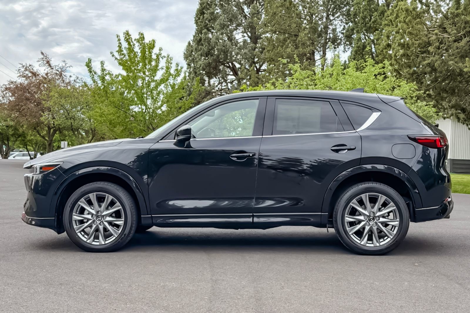 Used 2025 MAZDA CX-5 AWD 2.5 S w/ Premium Plus Pkg image 8
