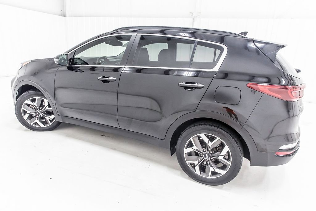 Used 2022 Kia Sportage EX image 4