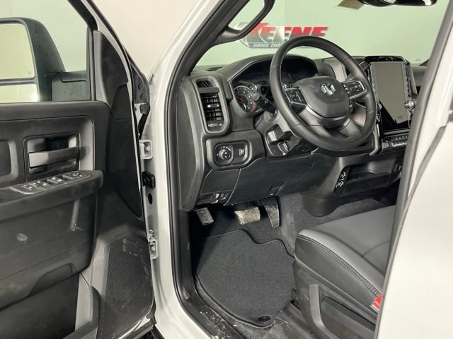 New 2026 RAM 2500 Tradesman AWD/4WD image 22