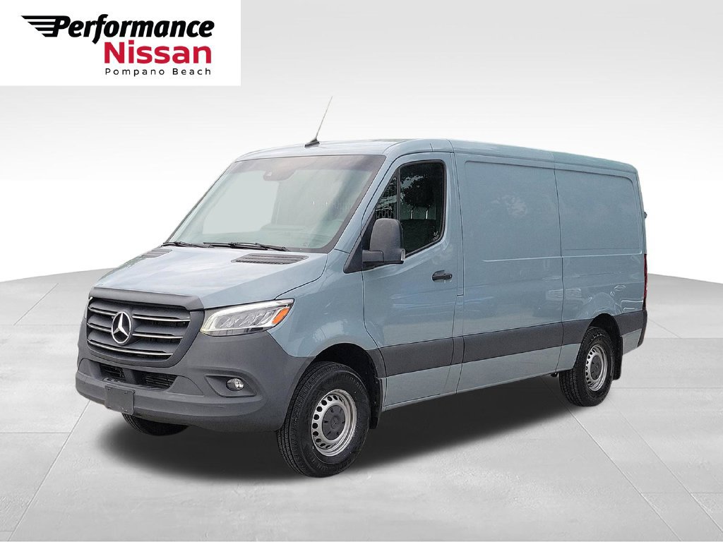 Used 2023 Mercedes-Benz Sprinter 2500 image 1