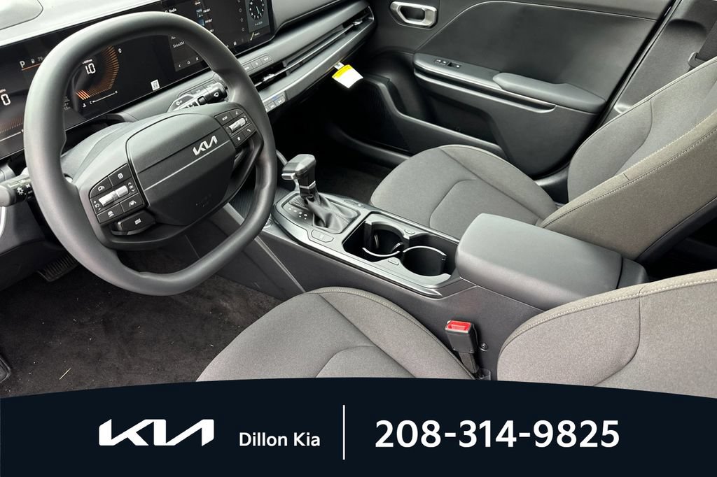 New 2026 Kia K4 FWD image 4