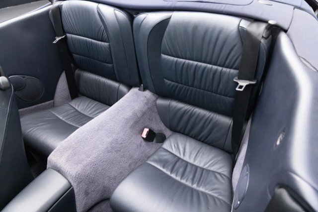 Used 2000 Porsche 911 Carrera image 40