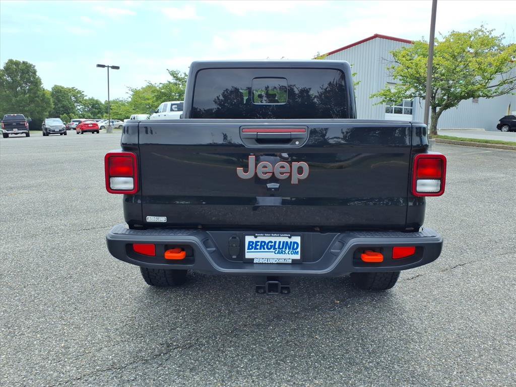 Used 2022 Jeep Gladiator Mojave w/ Cold Weather Group AWD/4WD image 12
