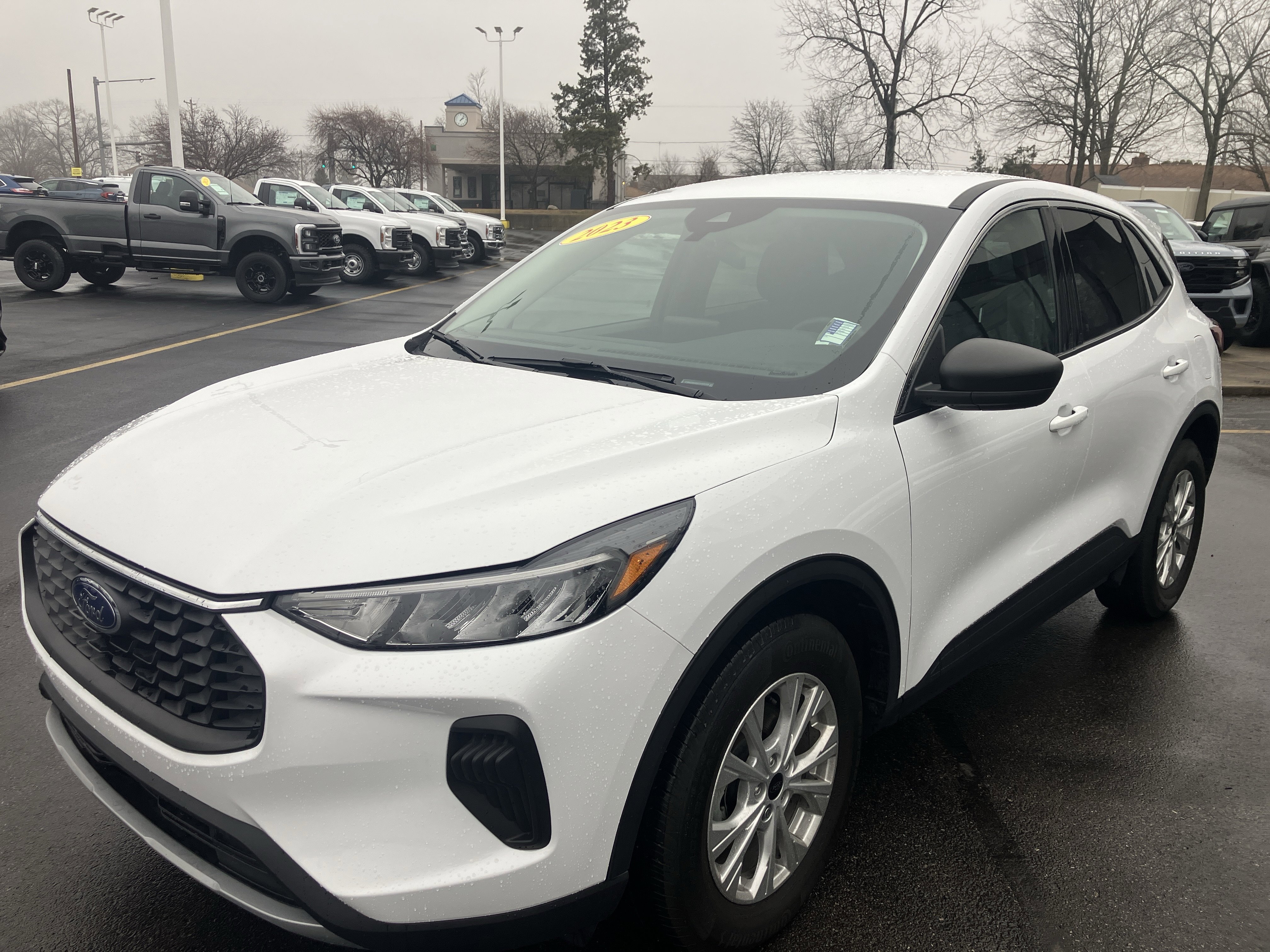 Used 2023 Ford Escape Active image 3