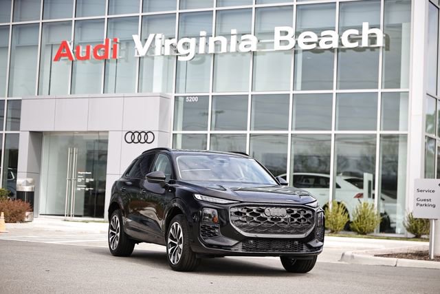 New 2026 Audi Q3 quattro 2.0T image 1