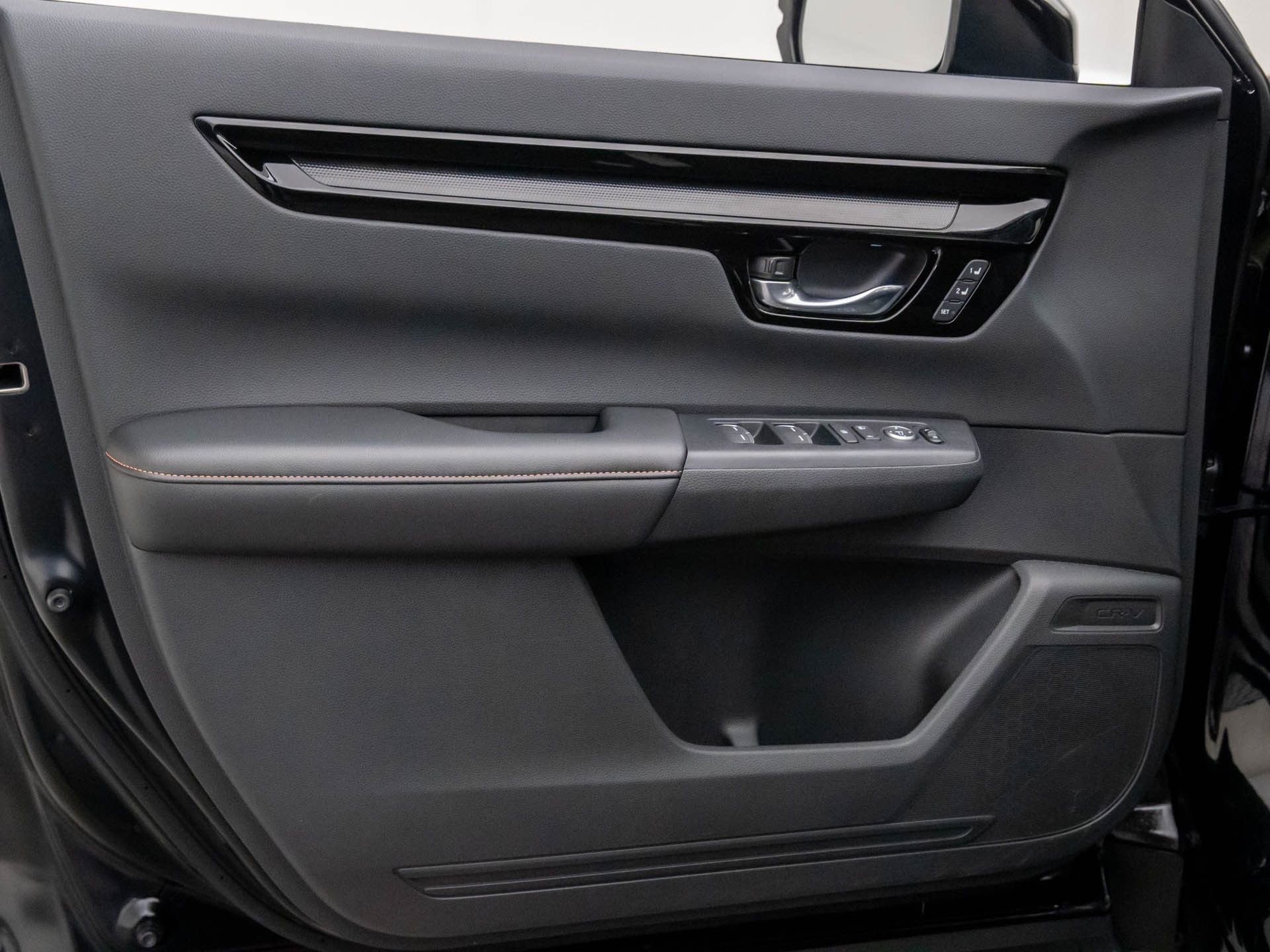 Used 2026 Honda CR-V Sport Touring image 13