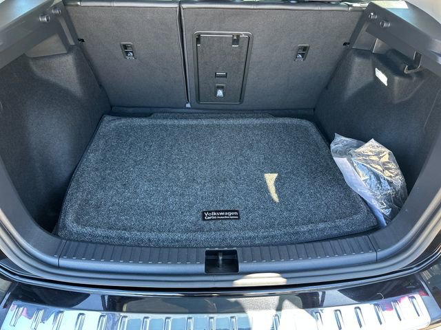Certified 2024 Volkswagen Taos SE AWD/4WD image 32