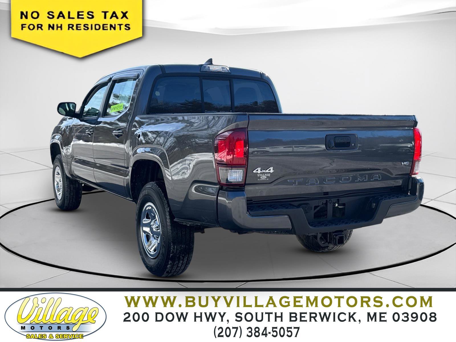 Used 2018 Toyota Tacoma SR image 3