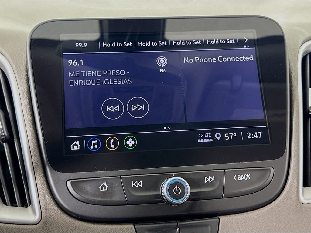 Used 2021 Chevrolet Malibu LS FWD image 26