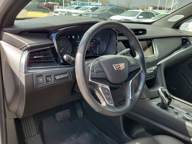 Certified 2023 Cadillac XT5 Premium Luxury w/ Technology Package image 8