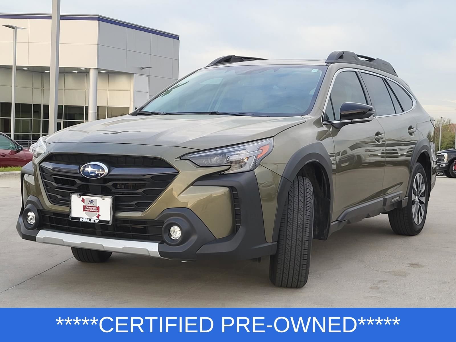 Certified 2025 Subaru Outback Limited image 2