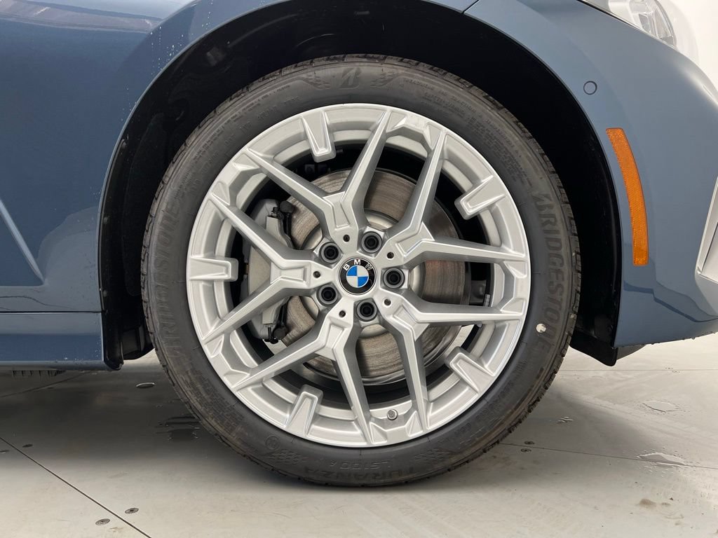 Used 2026 BMW 330i Sedan w/ Premium Package RWD image 23