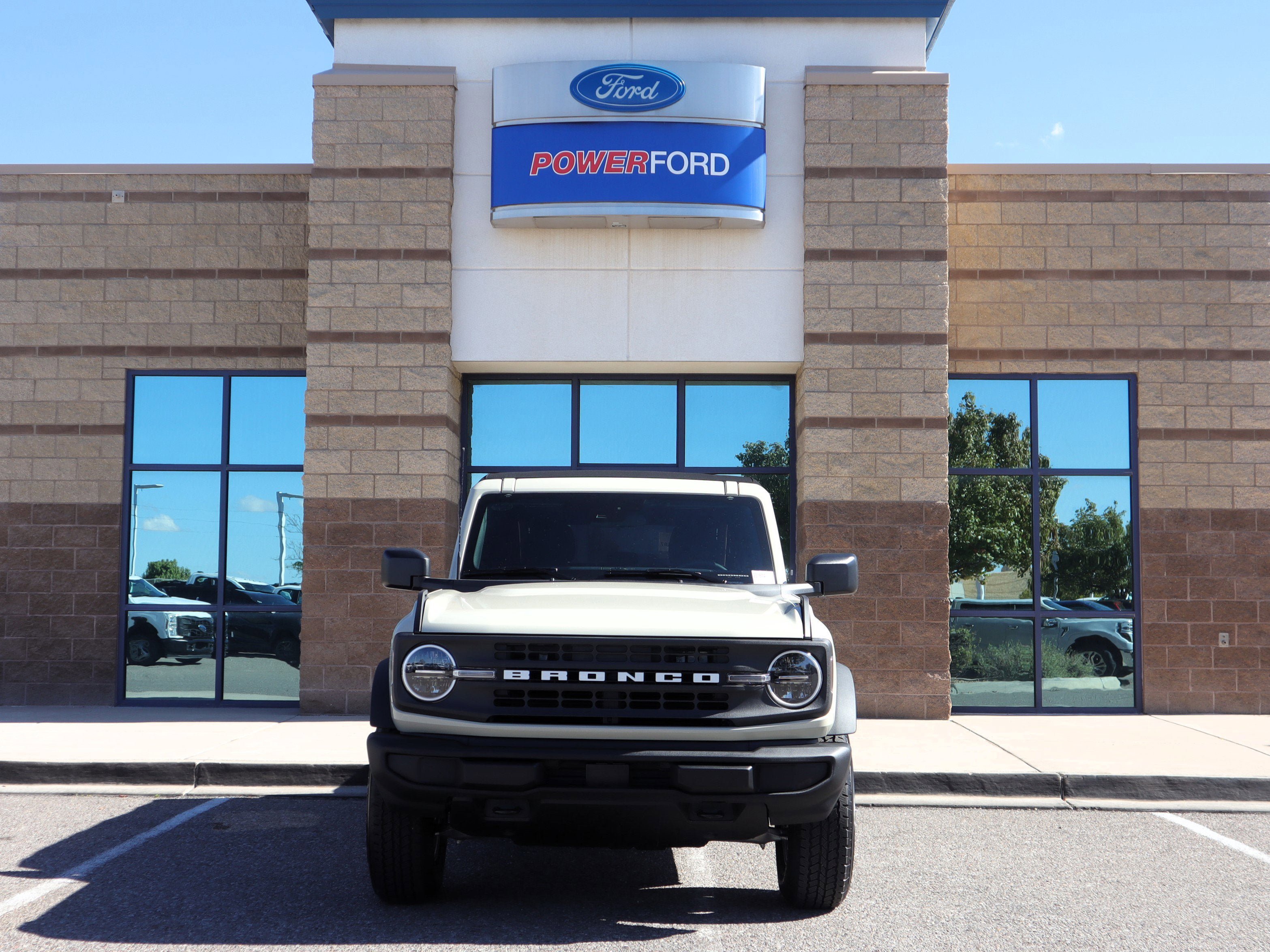 New 2025 Ford Bronco Big Bend AWD/4WD image 3