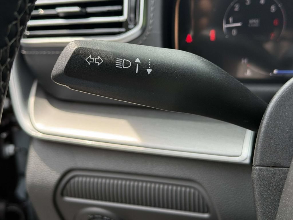 New 2026 Jeep Grand Wagoneer Limited AWD/4WD image 19
