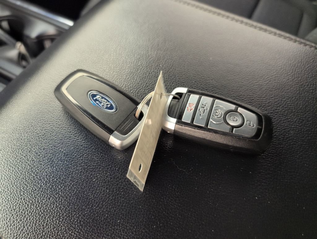 Used 2022 Ford F150 XLT w/ Equipment Group 302A High image 42