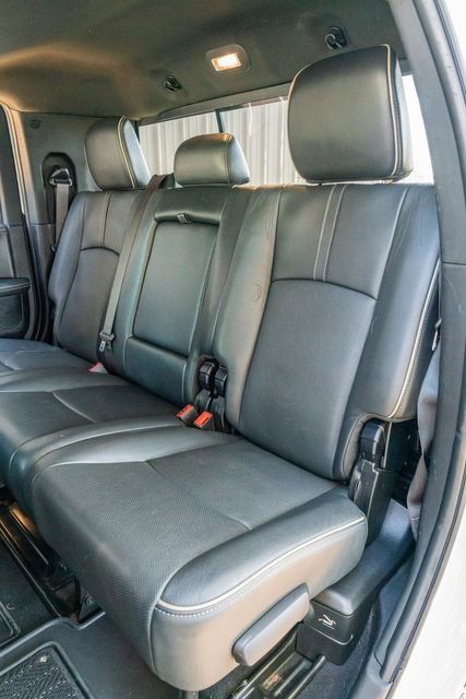 Used 2017 RAM 3500 Laramie Longhorn image 36