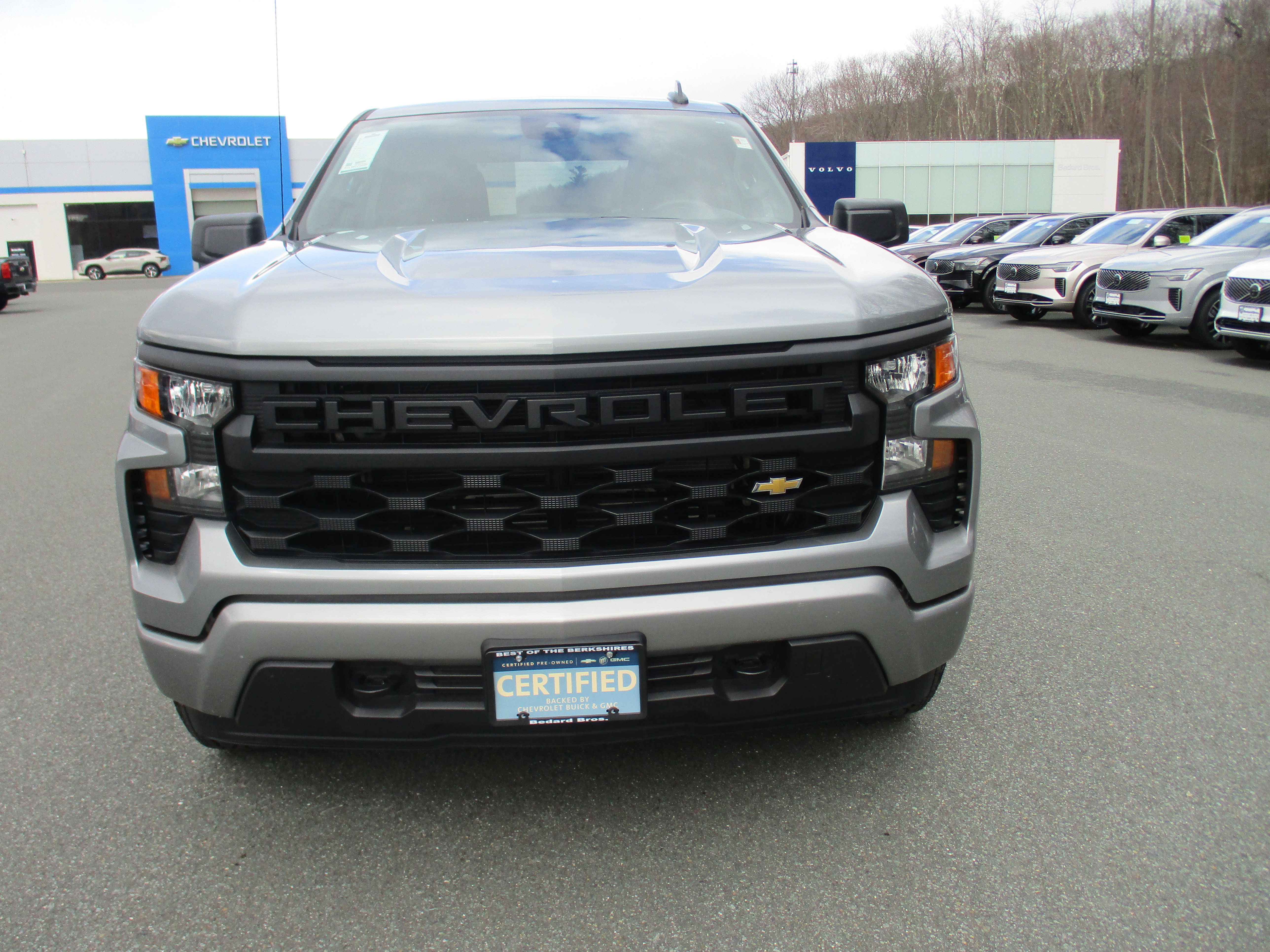 Certified 2025 Chevrolet Silverado 1500 Custom image 2