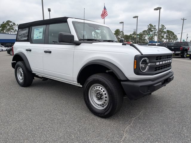 New 2025 Ford Bronco 4-Door AWD/4WD image 2