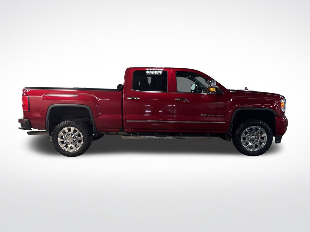 Used 2018 GMC Sierra 2500 Denali AWD/4WD image 7