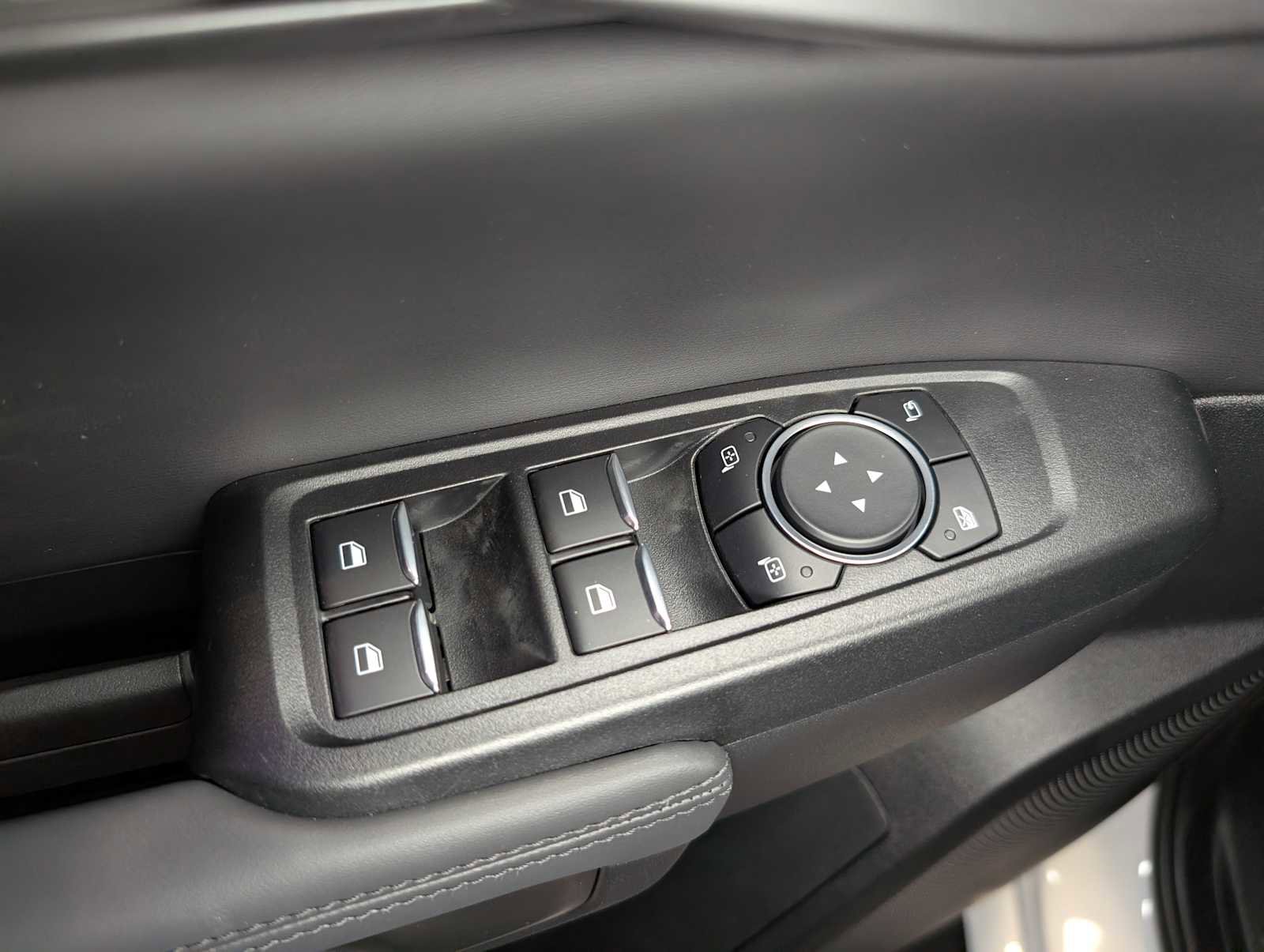 New 2025 Ford Ranger Raptor image 30