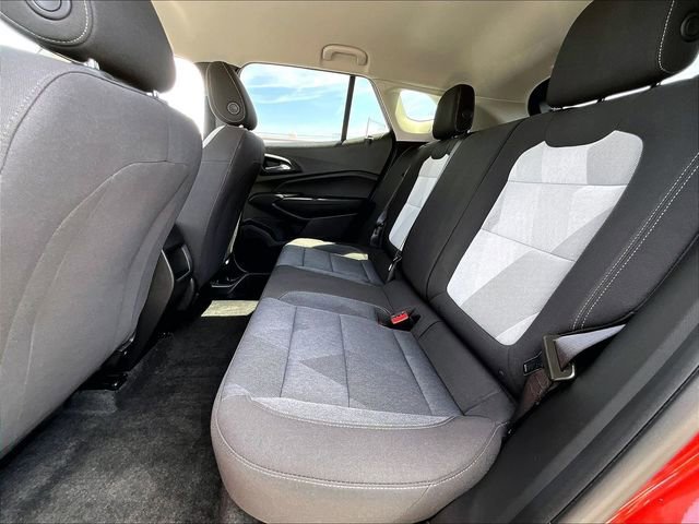 Used 2024 Chevrolet Trax LS FWD image 15