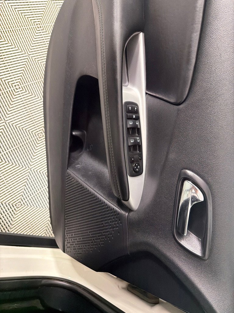 Used 2020 Dodge Journey SE w/ SE Popular Equipment Group FWD image 9