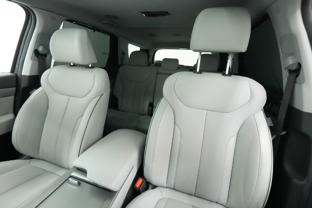 Used 2024 Hyundai Palisade SEL AWD/4WD image 13