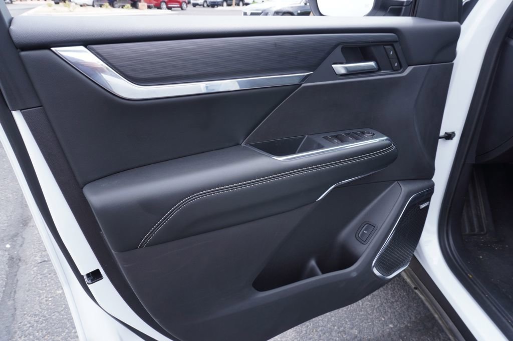 New 2025 GMC Acadia Elevation w/ Super Cruise Package image 14