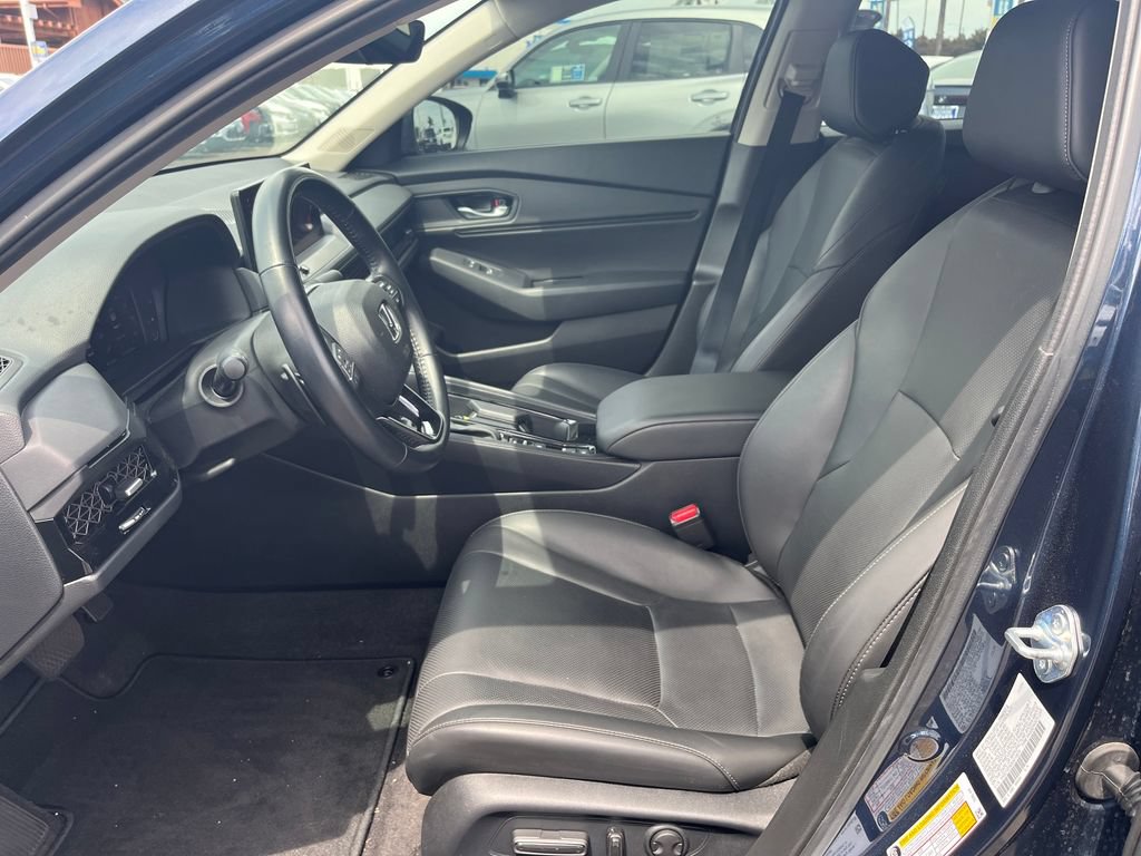 Used 2025 Honda Accord EX-L image 9