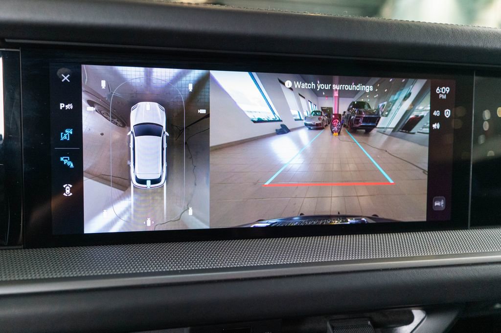 Certified 2025 Porsche Cayenne S image 32