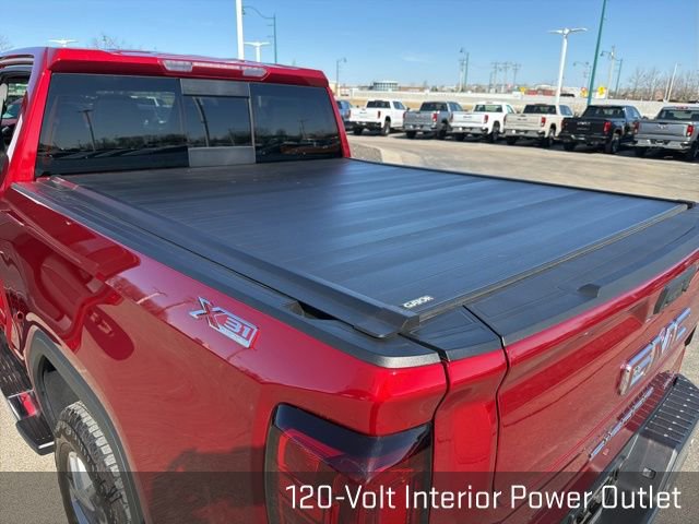 Used 2025 GMC Sierra 1500 SLT w/ SLT Premium Plus Package image 33