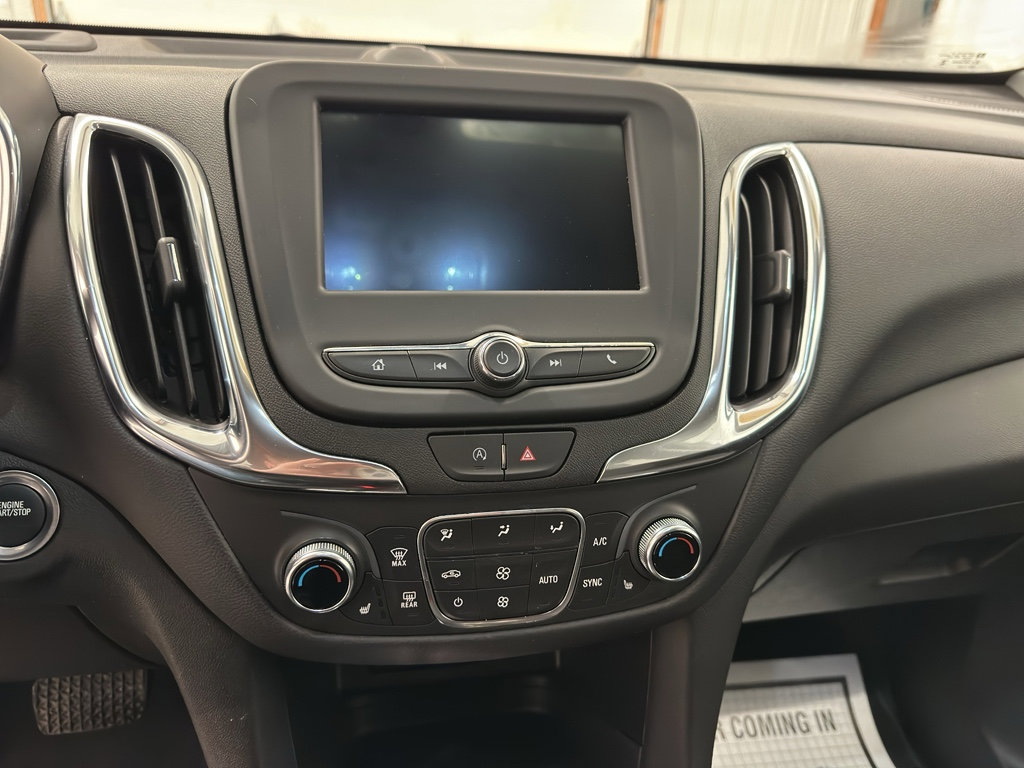 Used 2024 Chevrolet Equinox LT image 16