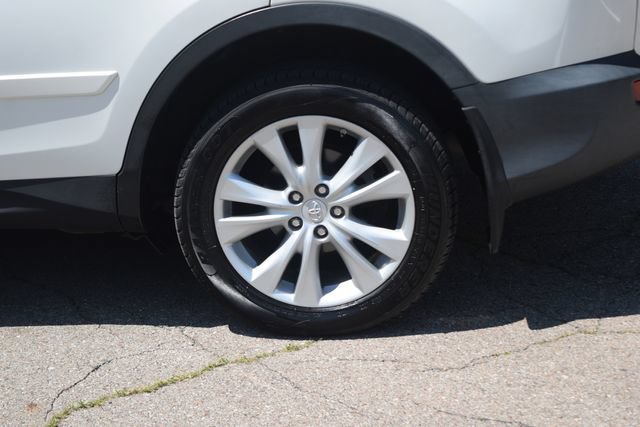 Used 2013 Toyota RAV4 Limited AWD/4WD image 28