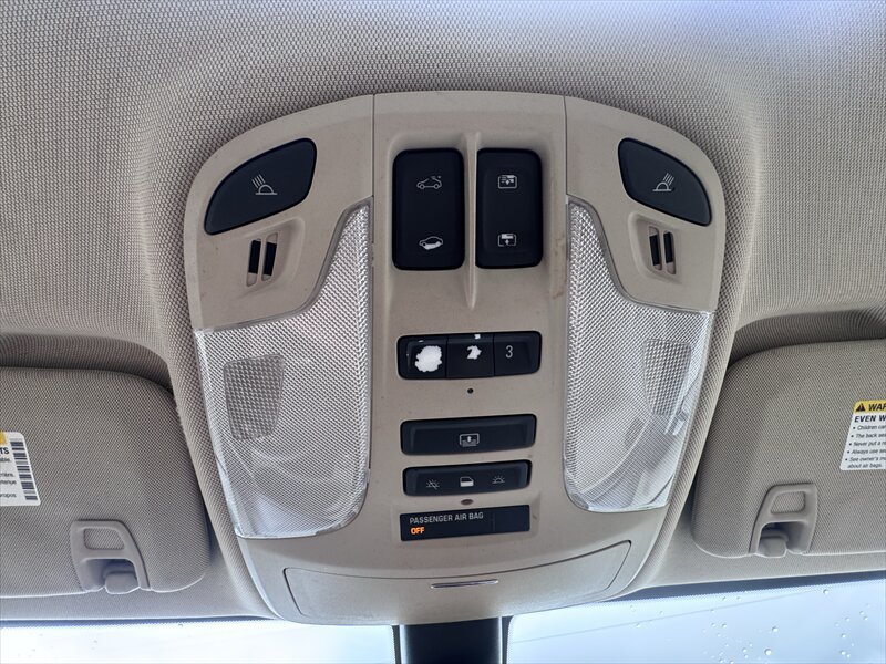 Used 2014 Buick LaCrosse Premium FWD image 19