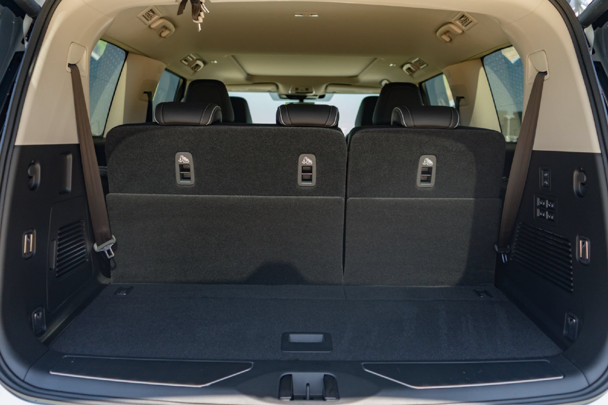 New 2027 INFINITI QX80 Luxe RWD image 25