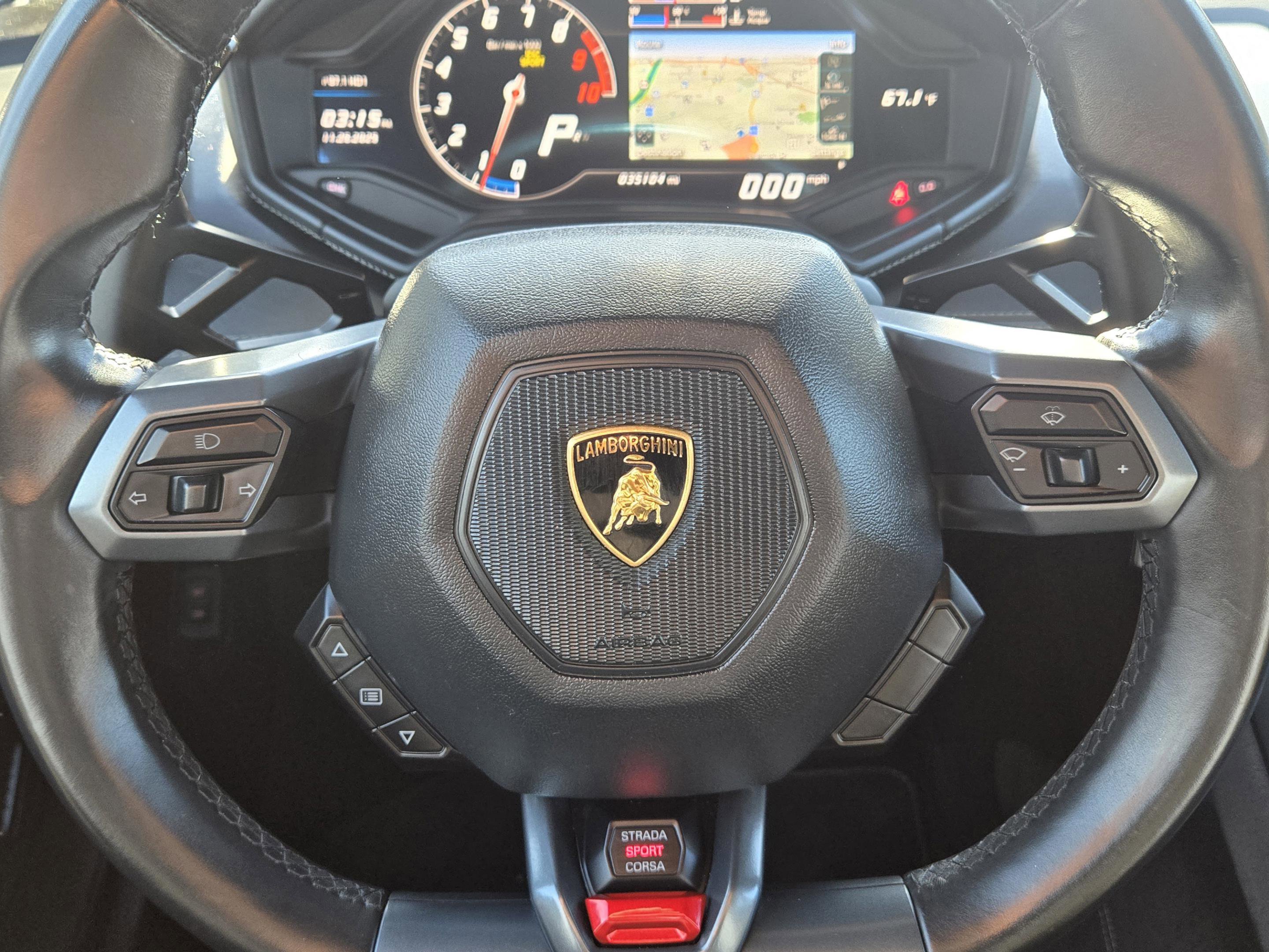 Used 2015 Lamborghini Huracan LP 610-4 image 39