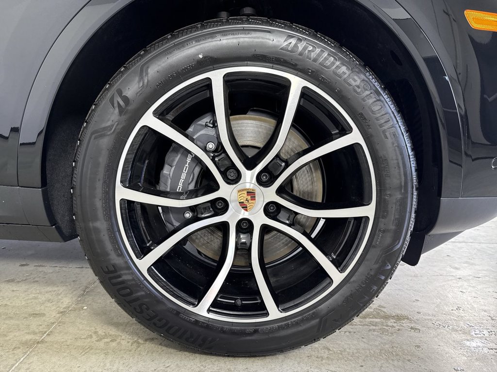 New 2026 Porsche Cayenne AWD/4WD image 15